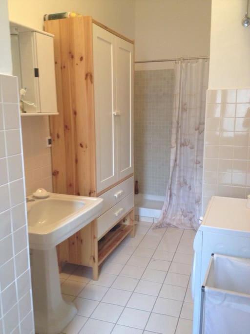 Apartamento Accogliente Trilocale In Gran Madre Turín Exterior foto